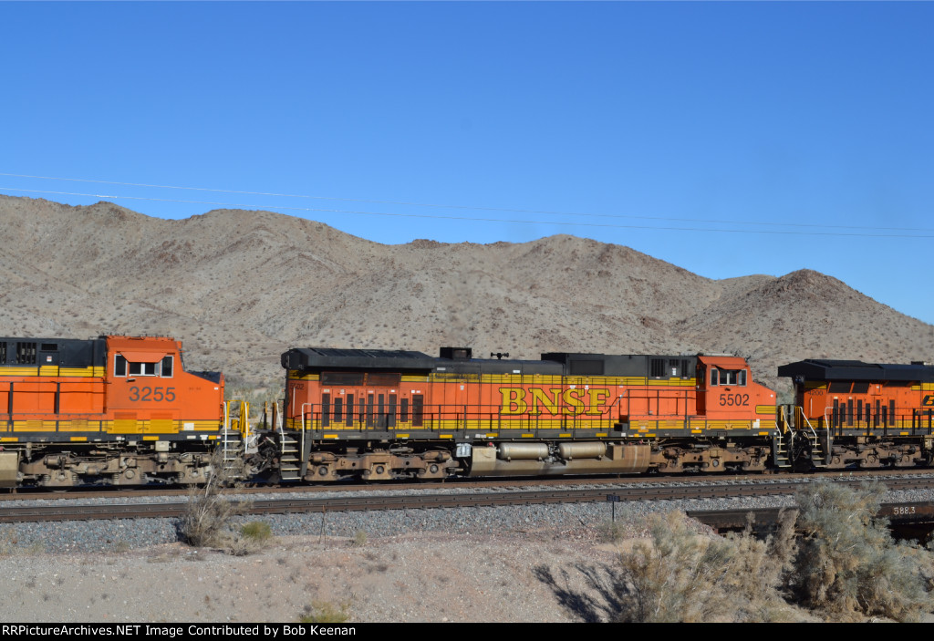 BNSF 5502